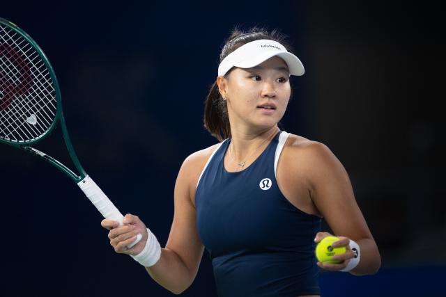 (261015) -- WUHAN, Oct. 15, 2026 (Xinhua) -- Guo Hanyu reacts during the women's sinlges round of 16 match between Guo Hanyu of China and Elina Svitolina of Ukraine at the 2026 Wuhan Open tennis tournament in Wuhan, capital of central China's Hubei Province, Oct. 15, 2026. (Xinhua/Xiao Yijiu)