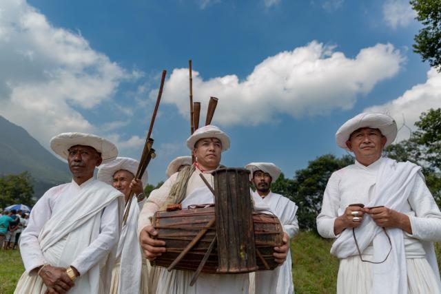 (261016) -- LALITPUR, Oct. 16, 2026 (Xinhua) -- People in traditional attire play traditional music during an event marking the Sikali Jatra festival in Khokana village, Lalitpur, Nepal, Oct. 16, 2026.
  The festival, also called the festival of Rudrayani, is celebrated here on Friday. (Photo by Sulav Shrestha/Xinhua)