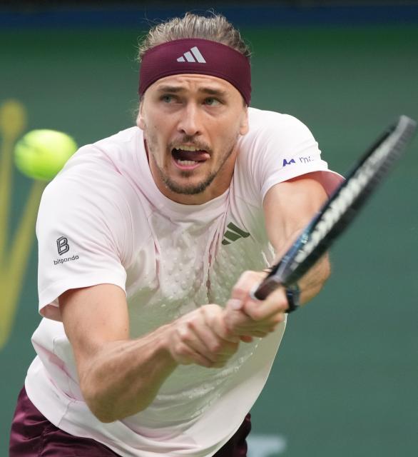 (261017) -- SHANGHAI, Oct. 17, 2026 (Xinhua) -- Alexander Zverev hits a return during the men's singles semifinal between Alexander Zverev of Germany and Alejandro Davidovich Fokina of Spain at the 2026 ATP tour Shanghai Masters tennis tournament in Shanghai, China, Oct. 17, 2026. (Xinhua/Ding Ting)