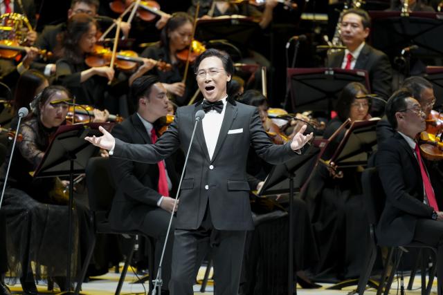 (261017) -- SHANGHAI, Oct. 17, 2026 (Xinhua) -- The opening performance of the 25th China Shanghai International Arts Festival and the inaugural concert of the Shanghai Grand Opera House is staged in Shanghai, east China, Oct. 17, 2026. The arts festival kicked off here on Saturday, and will last until Nov. 15. (Xinhua/Wang Xiang)
