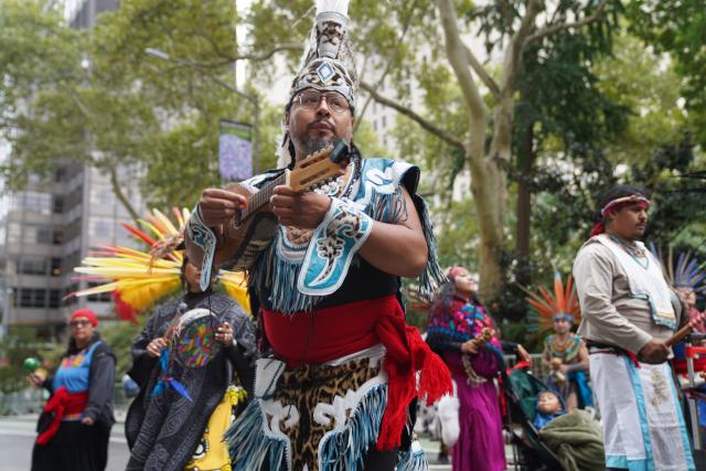 (261018) -- NEW YORK, Oct. 18, 2026 (Xinhua) -- People participate in a ceremony of indigenous people in New York, the United States, Oct. 17, 2026. The 5th Annual National Indigenous Peoples of the Americas Parade was held here on Saturday. (Xinhua/Zhang Fengguo)
