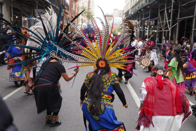 (261018) -- NEW YORK, Oct. 18, 2026 (Xinhua) -- People participate in a ceremony of indigenous people in New York, the United States, Oct. 17, 2026. The 5th Annual National Indigenous Peoples of the Americas Parade was held here on Saturday. (Xinhua/Zhang Fengguo)