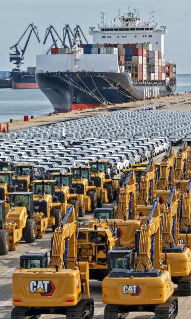 (261019) -- BEIJING, Oct. 19, 2026 (Xinhua) -- A drone photo taken on Oct. 19, 2026 shows engineering machines and passenger vehicles waiting for shipment at Yantai Port in Yantai, east China's Shandong Province. China's gross domestic product (GDP) grew 4.5 percent year on year in the third quarter (Q3) of 2026, data from the National Bureau of Statistics (NBS) showed Monday.
  The country's economy expanded 4.6 percent year on year in the first three quarters.
  The world's second-largest economy generated about 107.11 trillion yuan (about 15.94 trillion U.S. dollars) in output during the January-September period, according to the NBS. (Photo by Tang Ke/Xinhua)