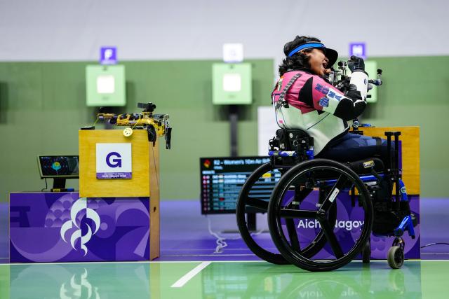 (261019) -- TOYOTA, Oct. 19, 2026 (Xinhua) -- Mona Agarwal of India celebrates after para shooting R2 Women's 10m air rifle standing SH1 at the Aichi-Nagoya Asian Para Games in Toyota of Aichi Prefecture, Japan, Oct. 19, 2026. (Xinhua/Jia Haocheng)