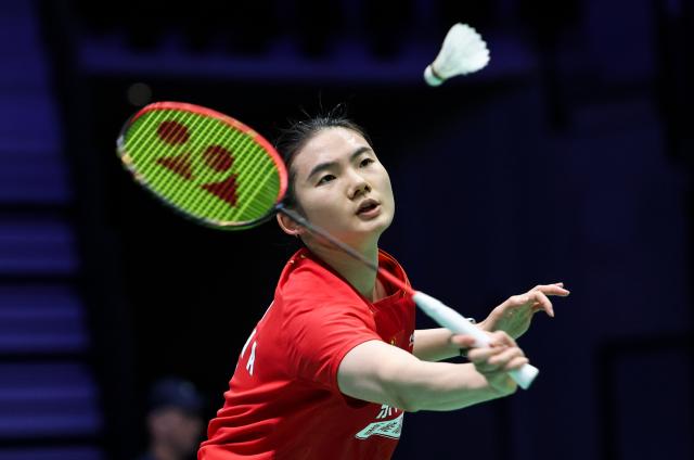 (261020) -- PARIS, Oct. 20, 2026 (Xinhua) -- Han Yue of China hits a return during the women's singles first round match between Han Yue of China and Line Christophersen of Denmark at the French Open badminton tournament in Paris, France, Oct. 20, 2026. (Xinhua/Wu Huiwo)