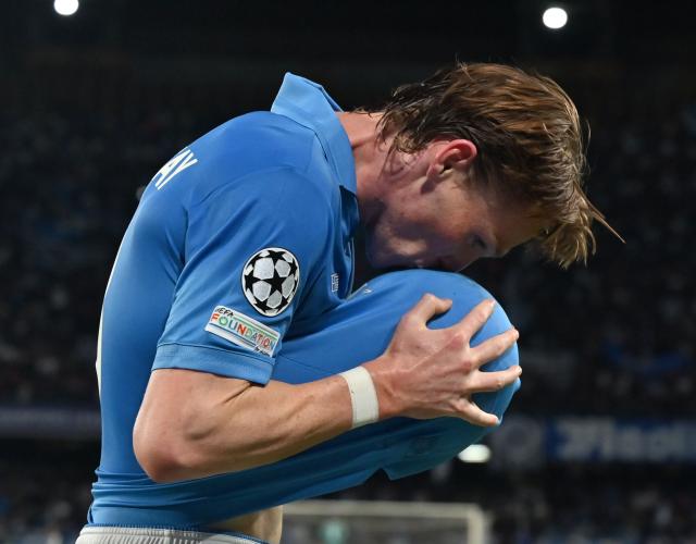 (261021) -- NAPLES, Oct. 21, 2026 (Xinhua) -- Napoli's Scott McTominay celebrates his goal during the UEFA Champions League football match between Napoli and Bodo/Glimt in Naples, Italy, Oct. 20, 2026. (Photo by Augusto Casasoli/Xinhua)