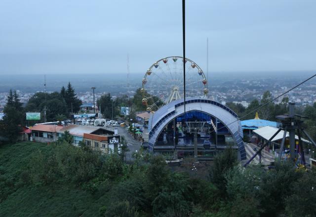 (261021) -- LAHIJAN, Oct. 21, 2026 (Xinhua) -- This photo taken on Oct. 20, 2026 shows a city view in Lahijan, Iran. (Xinhua/Shadati)