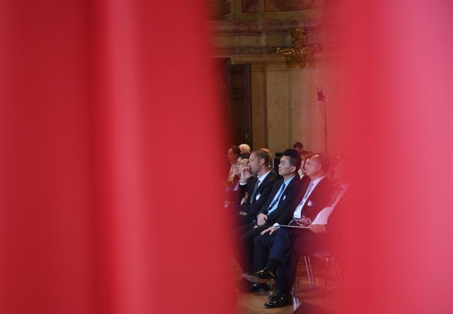 (261022) -- VIENNA, Oct. 22, 2026 (Xinhua) -- Guests attend the 22nd Brand Global Summit in Vienna, Austria, Oct. 20, 2026. The summit kicked off here on Tuesday, focusing on regional cooperation, brand internationalization and new opportunities to strengthen economic and trade ties between China and Europe, particularly China and Austria. (Xinhua/He Canling)