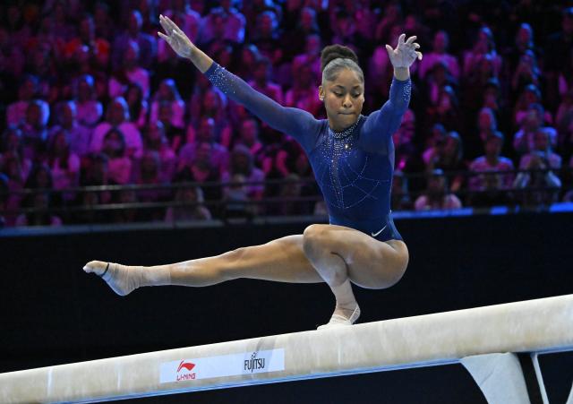 (261022) -- ROTTERDAM, Oct. 22, 2026 (Xinhua) -- Skye Blakely of team USA competes during the women's team final at Artistic Gymnastics World Championships 2026 in Rotterdam, the Netherlands, Oct. 21, 2026. (Photo by Eric Brinkhorst/Xinhua)
