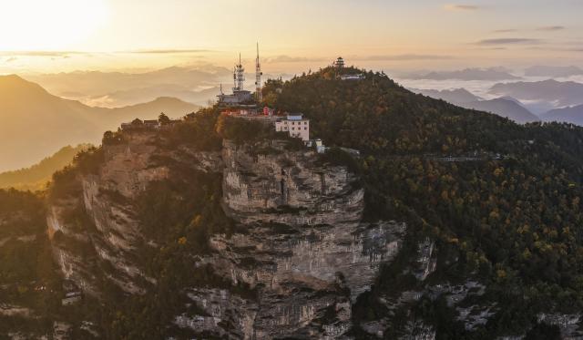 (261022) -- LONGNAN, Oct. 22, 2026 (Xinhua) -- An aerial drone photo taken on Oct. 20, 2026 shows the scenery of Jifeng Mountain in Chengxian County of Longnan, northwest China's Gansu Province. (Photo by Ran Chuangchang/Xinhua)