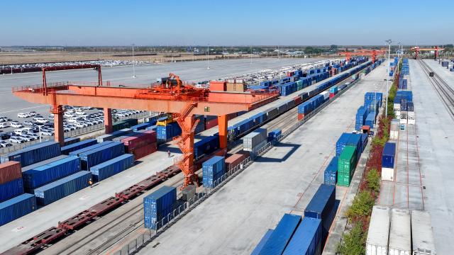 (261022) -- SHENYANG, Oct. 22, 2026 (Xinhua) -- A drone photo taken on Oct. 22, 2026 shows a freight train loaded with containers before departure at Puhe station in Shenyang, northeast China's Liaoning Province.
  A China-Europe freight train bound for Moscow departed Puhe station in Shenyang, northeast China's Liaoning Province, at around 11:30 a.m. Thursday, bringing the service's cumulative trips to top 140,000 and transporting goods worth over 560 billion U.S. dollars since 2011.
  Within China, 96 scheduled routes for trains traveling at 120 km per hour link 132 cities along the western, central and eastern corridors, while overseas the network now runs on three lines: northern, central and southern. Together they reach 237 cities in 26 European countries and more than 100 cities in 12 Asian countries, covering most parts of Eurasia, according to China State Railway Group Co., Ltd. (China Railway), the national rail operator.
  The southern route is now operating on regular basis, running 746 trains in the first nine months of 2026, up 125 percent year on year. (Xinhua/Pan Yulong)