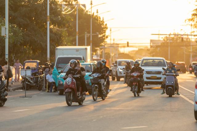 (261022) -- VIENTIANE, Oct. 22, 2026 (Xinhua) -- This photo taken on Oct. 22, 2026 shows a street view of Vientiane, Laos. TO GO WITH "Laos unveils 2025 census results, highlighting working-age population growth" (Photo by Kaikeo Saiyasane/Xinhua)