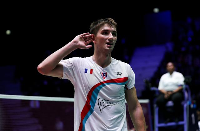 (261023) -- PARIS, Oct. 23, 2026 (Xinhua) -- Christo Popov of France celebrates after the men's singles 1/8 final match between Christo Popov of France and Rasmus Gemke of Denmark at the French Open badminton tournament in Paris, France, Oct. 22, 2026. (Xinhua/Wu Huiwo)
