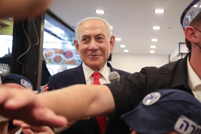 (261023) -- TEL AVIV, Oct. 23, 2026 (Xinhua) -- Israeli Prime Minister and Likud party leader Benjamin Netanyahu visits the Hatikva Market in Tel Aviv as part of his election campaign, Oct. 22, 2026. The general elections for Israel's Knesset, the country's parliament, will be held on Oct. 27. (Gideon Markowicz/JINI via Xinhua)
