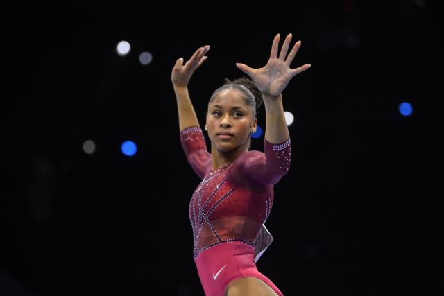 (261024) -- ROTTERDAM, Oct. 24, 2026 (Xinhua) -- Skye Blakely of the United States competes during the floor exercise event of the women's all around final at the Artistic Gymnastics World Championships 2026 in Rotterdam, the Netherlands, Oct. 23, 2026. (Xinhua/Weng Xinyang)