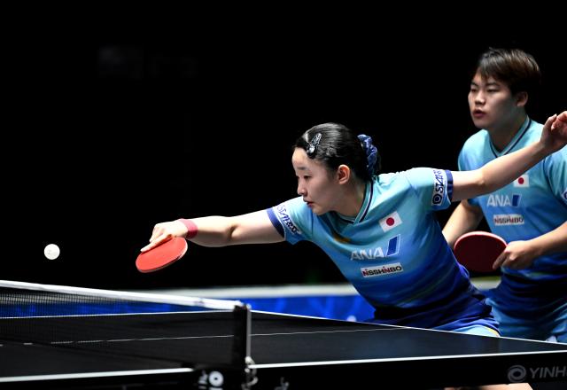 (261024) -- TASHKENT, Oct. 24, 2026 (Xinhua) -- Matsushima Sora/Harimoto Miwa (L) of Japan compete during the mixed doubles final against Huang Youzheng/Chen Yi of China at the 29th ITTF-Asian Table Tennis Championships in Tashkent, Uzbekistan, Oct. 23, 2026. (Xinhua/Feng Kaihua)