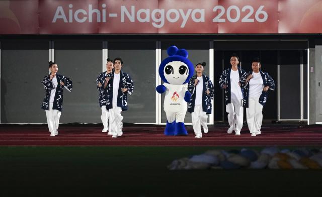 (261024) -- NAGOYA, Oct. 24, 2026 (Xinhua) -- Artists perform during the closing ceremony of the Aichi-Nagoya Asian Para Games in Nagoya, Japan, Oct. 24, 2026. (Xinhua/Jia Haocheng)