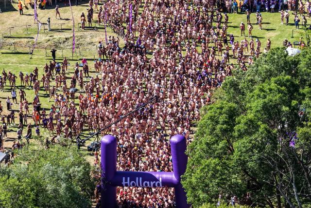 (261024) -- JOHANNESBURG, Oct. 24, 2026 (Xinhua) -- An aerial drone photo taken on Oct. 23, 2026 shows participants taking part in the 2026 Daredevil Run in Johannesburg, South Africa. The 2026 Daredevil Run, a charity run event aiming at raising public awareness of cancer prevention and treatment, kicked off in various parts of South Africa on Friday. More than 1,000 participants completed this running event in Johannesburg. (Photo by Shiraaz Mohamed/Xinhua)