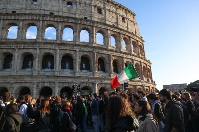 (261024) -- ROME, Oct. 24, 2026 (Xinhua) -- Demonstrators march past the Colosseum during an anti-war march in Rome, Italy, Oct. 24, 2026. Protests over rising living costs, military expansion and increased arms spending swept across several Italian cities on Saturday, with clashes between demonstrators and police reported in multiple locations.
In Rome, demonstrators set off from Piazza della Repubblica, according to the ANSA news agency. Clashes erupted between protesters and police in the city center later in the evening, prompting police to use water cannons and tear gas in an attempt to disperse the crowds. (Xinhua/Wang Kaiyan)