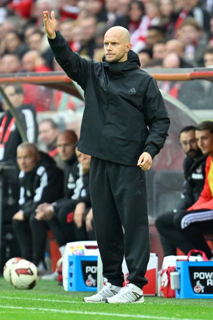 (261025) -- COLOGNE, Oct. 25, 2026 (Xinhua) -- Rene Wagner, head coach of FC Cologne, gestures during the German first division Bundesliga football match between FC Cologne and FC Schalke 04 in Cologne, Germany, Oct. 24, 2026. (Photo by Ulrich Hufnagel/Xinhua)