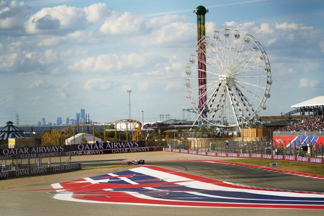 (261025) -- AUSTIN, Oct. 25, 2026 (Xinhua) -- Red Bull Racing's driver Max Verstappen of the Netherlands competes during the qualifying session of the Formula One United States Grand Prix, in Austin, Texas, the United States, Oct. 24, 2026. (Xinhua/Wu Xiaoling)