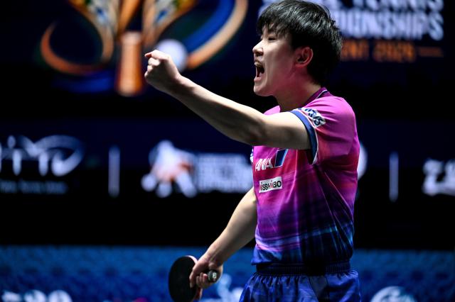 (261025) -- TASHKENT, Oct. 25, 2026 (Xinhua) -- Harimoto Tomokazu of Japan celebrates during the men's singles final against Li Tianyang of China at the 29th ITTF-Asian Table Tennis Championships in Tashkent, Uzbekistan, Oct. 25, 2026. (Xinhua/Feng Kaihua)