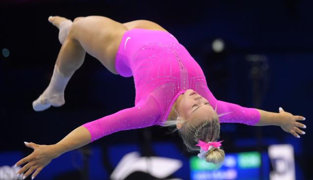 (261026) -- ROTTERDAM, Oct. 26, 2026 (Xinhua) -- Reese Esponda of the United States competes during the women's floor exercise final at the Artistic Gymnastics World Championships 2026 in Rotterdam, the Netherlands, Oct. 25, 2026. (Xinhua/Weng Xinyang)