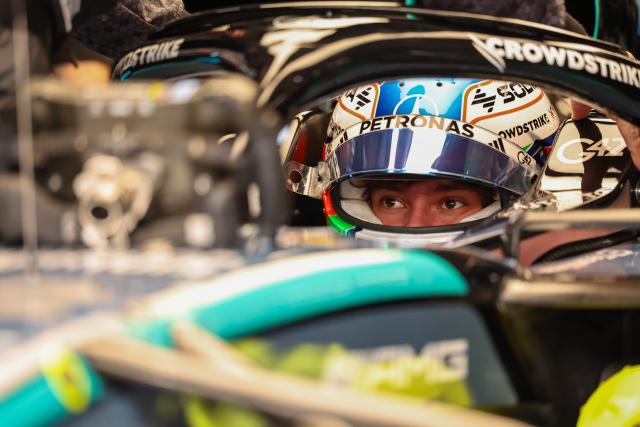 (261026) -- AUSTIN, Oct. 26, 2026 (Xinhua) -- Mercedes' Kimi Antonelli of Italy prepares before the Formula One United States Grand Prix, in Austin, Texas, the United States, Oct. 25, 2026. (Photo by Song Haiyuan/Xinhua)