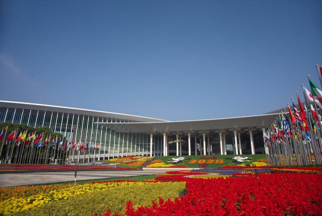 (261026) -- SHANGHAI, Oct. 26, 2026 (Xinhua) -- This photo taken on Oct. 26, 2026 shows the south square of the National Exhibition and Convention Center (Shanghai), the main venue for the ninth China International Import Expo (CIIE), in east China's Shanghai. Preparations are in full swing for the ninth CIIE, which is scheduled to take place from Nov. 5 to Nov. 10 in Shanghai. (Xinhua/Fang Zhe)