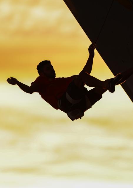 (261027) -- BEIJING, Oct. 27, 2026 (Xinhua) -- Alberto Gines Lopez of Spain makes a mistake during the men's lead final at the World Climbing Series Santiago 2026 in Santiago, Chile, Oct. 25, 2026. (Xinhua/Zhou Jiayi)