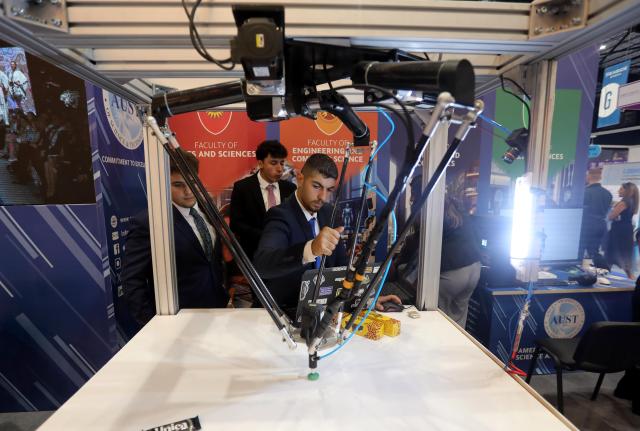 (261029) -- BEIRUT, Oct. 29, 2026 (Xinhua) -- People visit the Lebanese Industry Expo 2026 at the Seaside Arena in Beirut, Lebanon, on Oct. 28, 2026. The four-day event opened here on Wednesday. (Xinhua/Bilal Jawich)