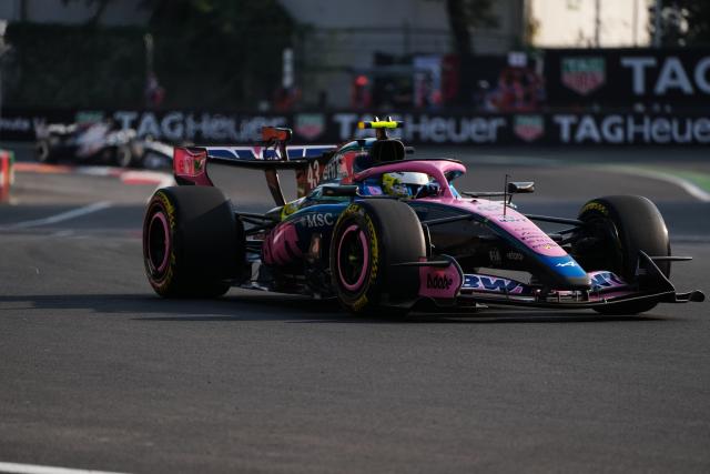 (261031) -- MEXICO CITY, Oct. 31, 2026 (Xinhua) -- Alpine's Franco Colapinto of Argentina competes during the second practice session of the Formula One Mexico City Grand Prix at the Autodromo Hermanos Rodríguez in Mexico City, on Oct. 30, 2026. (Photo by Francisco Canedo/Xinhua)