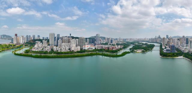 (261031) -- XIAMEN, Oct. 31, 2026 (Xinhua) -- A drone photo taken on Oct. 28, 2026 shows a view of Yundang Lake in Xiamen, southeast China's Fujian Province. For years, Xiamen has continued to promote ecological development by stepping up efforts to build "beautiful bays," protect tidal flats and wetlands, and restore coastal ecosystems. (Xinhua/Lin Shanchuan)