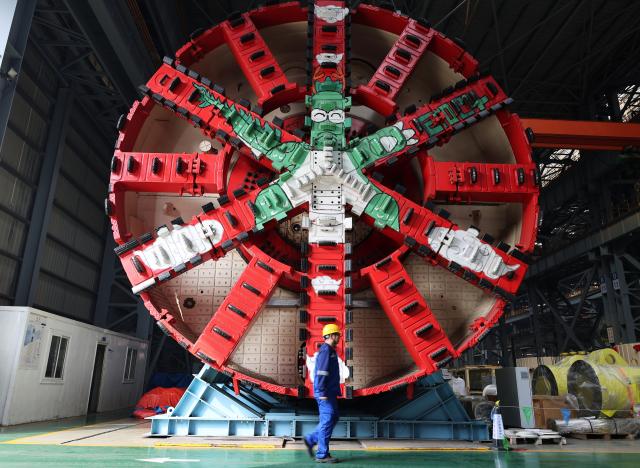 (261031) -- CHANGSHU, Oct. 31, 2026 (Xinhua) -- A tunnel boring machine is seen at a machinery equipment manufacturing company in Changshu, east China's Jiangsu Province, Oct. 30, 2026. Changshu has focused on high-quality development in recent years, intensifying efforts to improve the comprehensive strength in both traditional and emerging fields of its manufacturing sector. (Xinhua/Wu Jingdan)